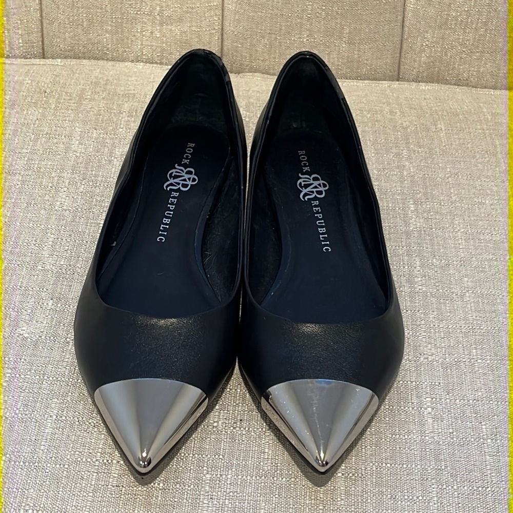 Rock & Republic Ballet Flats